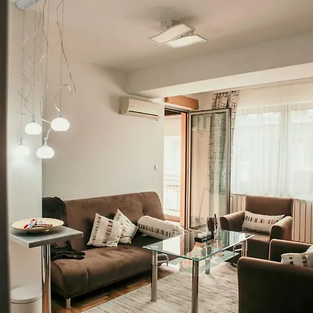 Ugodan Smjestaj U Sarajevu Apartment *