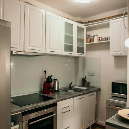 Ugodan Smjestaj U Sarajevu Apartment *